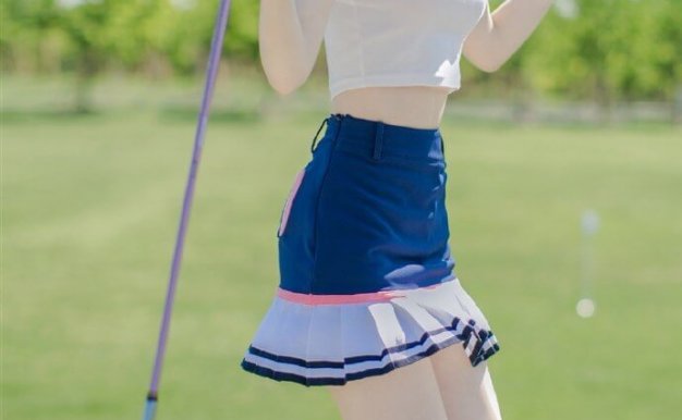 日系运动风美女短裙美腿长袜性感美图