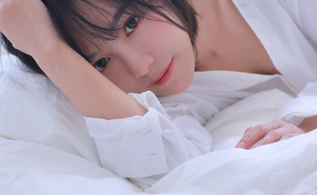 短发的萝莉美女清凉性感美图