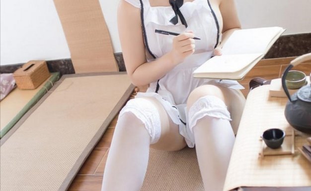 白丝女仆哟~