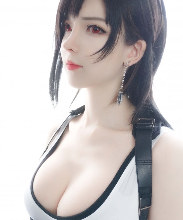 Tifa 蒂法 COS【18P】